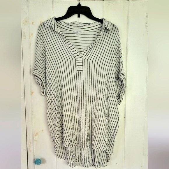 Jane & Delancey Stripe High/Lo Rolled Cuff Cover-up Tunic Top - Picture 1 of 8
